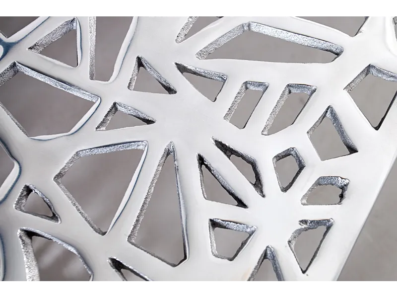 Table basse 60 cm en aluminium coloris argenté