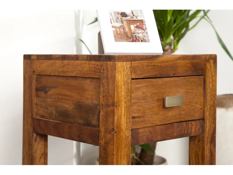 Table de chevet avec rangement et tiroir en bois massif
