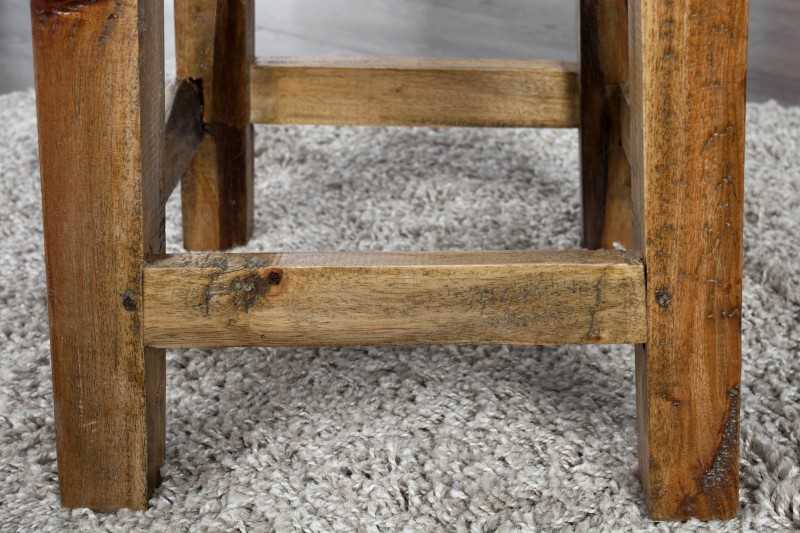 Tabouret design de 45cm en bois massif recyclé