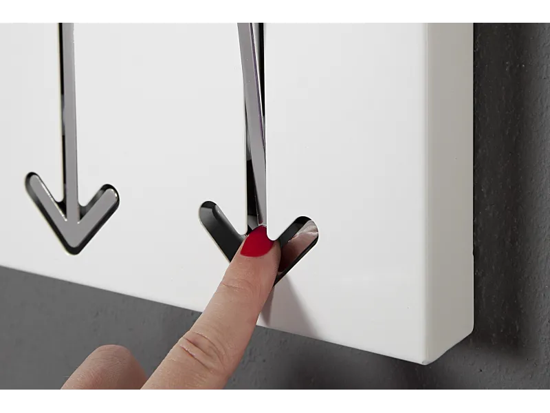 Porte-manteau avec 3 crochets flèches coloris blanc