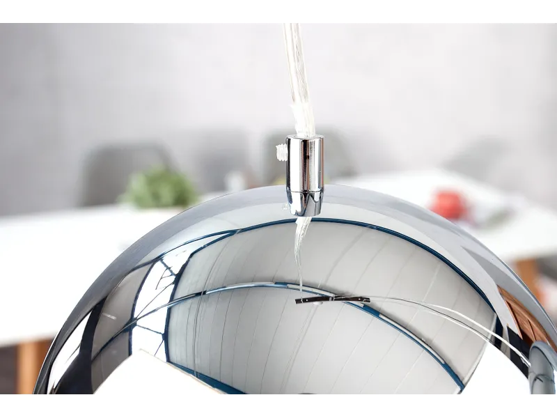 Lampe suspendue à 3 boules en métal chromé