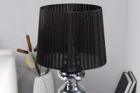 Lampe en acier chromé de 70 cm avec abat-jour noir