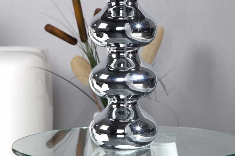 Lampe en acier chromé de 70 cm avec abat-jour noir