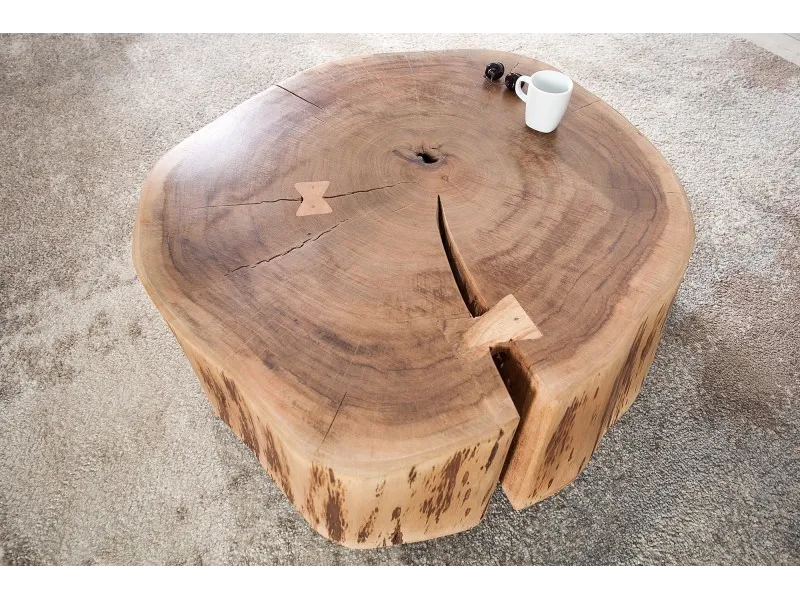 Table basse roulette en bois massif design naturel