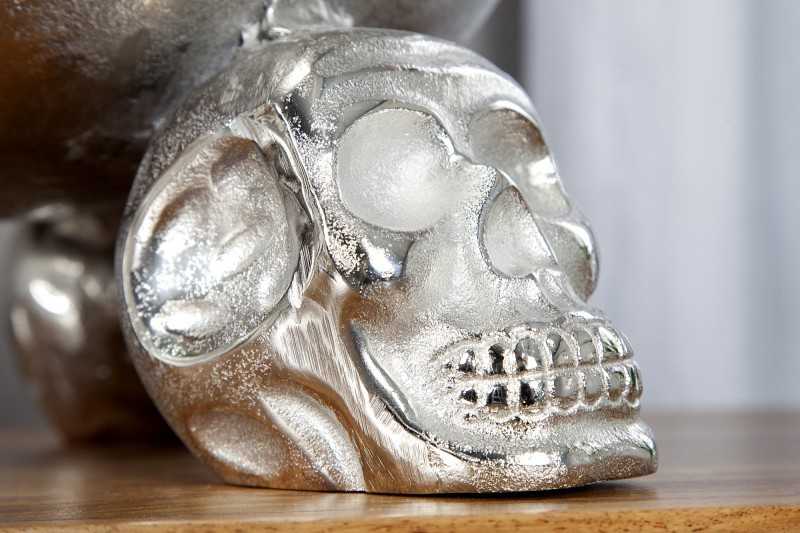 Bol de fruits design crânes en aluminium argenté