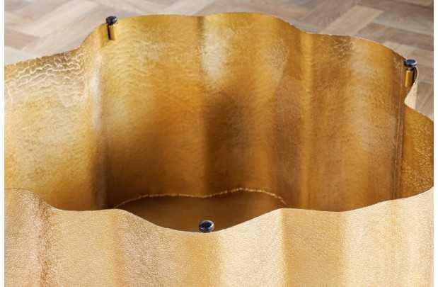 Table basse de 70 cm design oriental coloris or