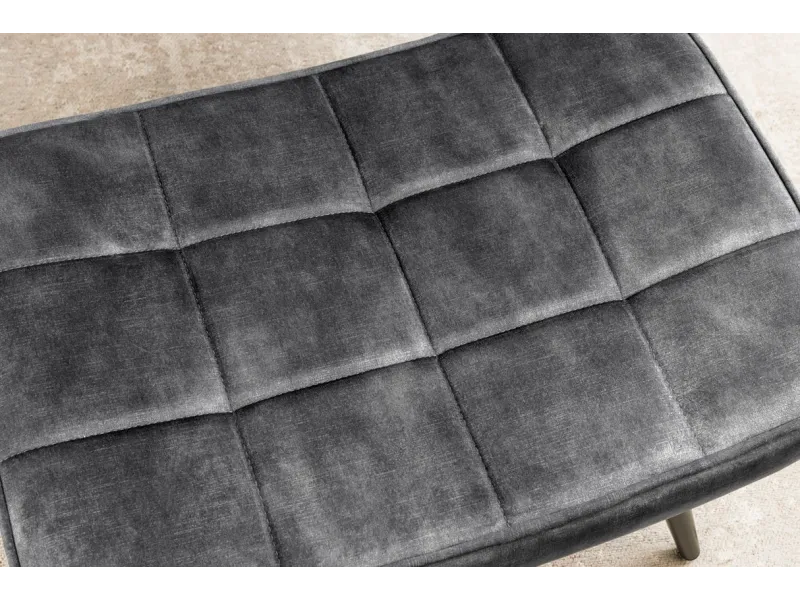 Pouf design carré de 40 cm en polyester capitonné teinté noir et bl...