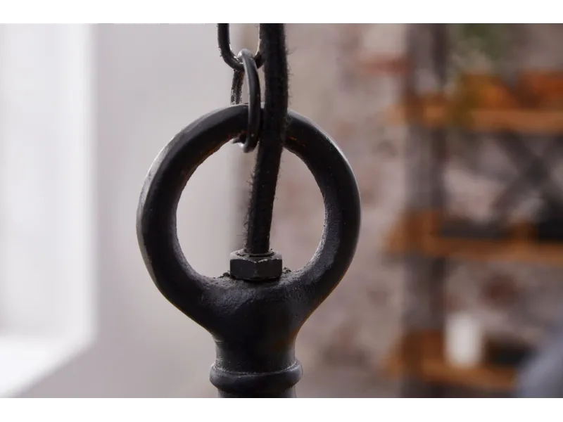 Lampe suspension design scandinave coloris noir en métal et en bois...