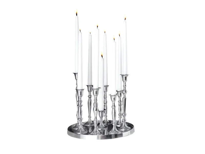 Chandelier design en aluminium argenté à 9 branches Objets de décor...