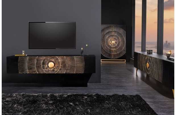 Armoire en  bois massif sculpté scorpion coloris noir 141cm pas cher