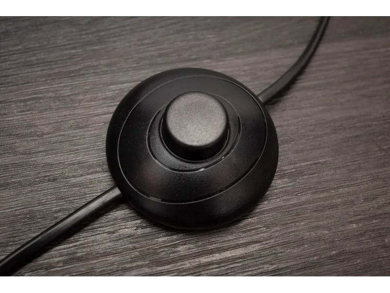 Lampadaire moderne rectangulaire en tissu plissé rouge Lampadaires ...