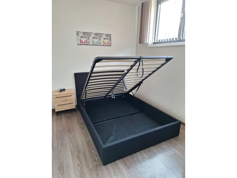 Lit coffre adulte contemporain de 160 x 200 cm en tissu gris Milaydie