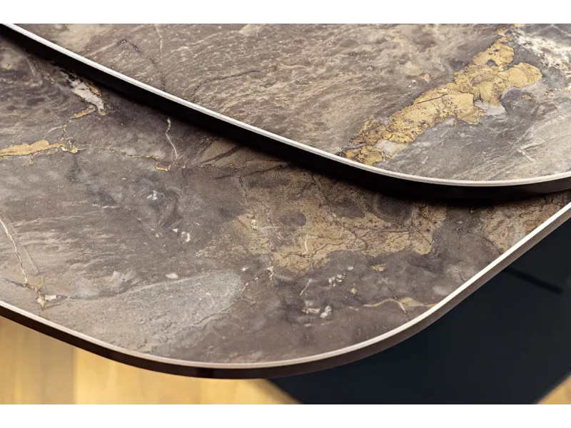 Table à manger extensible en céramique 180-225cm aspect marbre pas cher