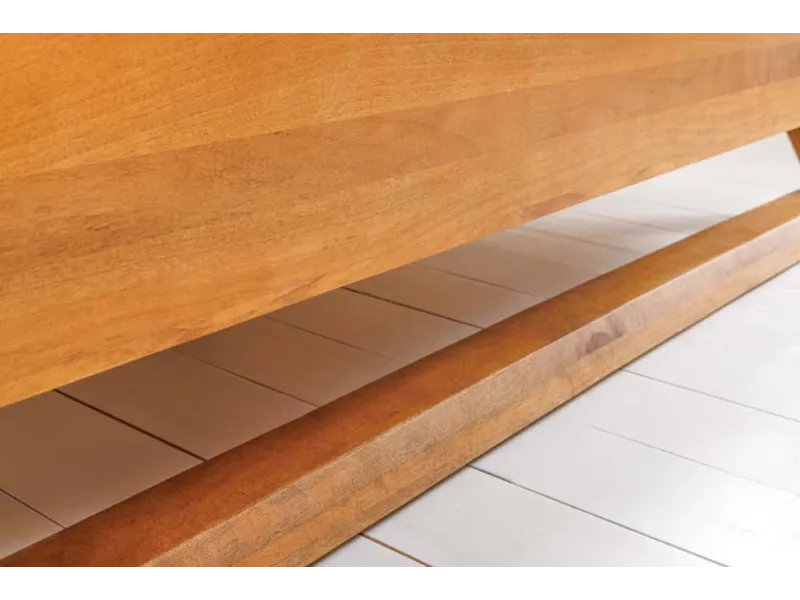 Lit en bois massif sculpté scorpion coloris noir 180x200cm pas cher