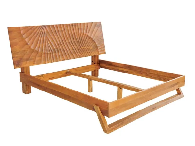 Lit en bois massif sculpté scorpion coloris noir 180x200cm pas cher