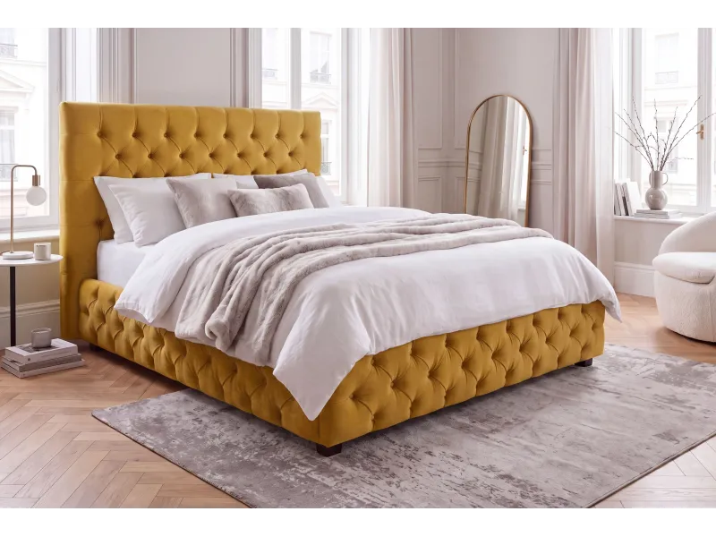 Lit Chesterfield Paris velours jaune moutarde 160×200 cm