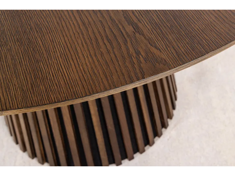 Table ronde Valhalla Wood Ø 140 cm chêne foncé — Adeniahome