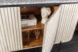 Buffet Adlon manguier massif gris et marbre blanc — 170 cm