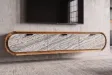 Meuble TV suspendu Organic acacia et façade effet pierre — 160 cm