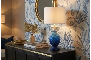 Lampe à poser Ananas bleu et blanc 47 cm — Fabrication artisanale