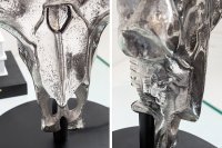 Lampe à poser design crâne de taureau coloris argenté et noir