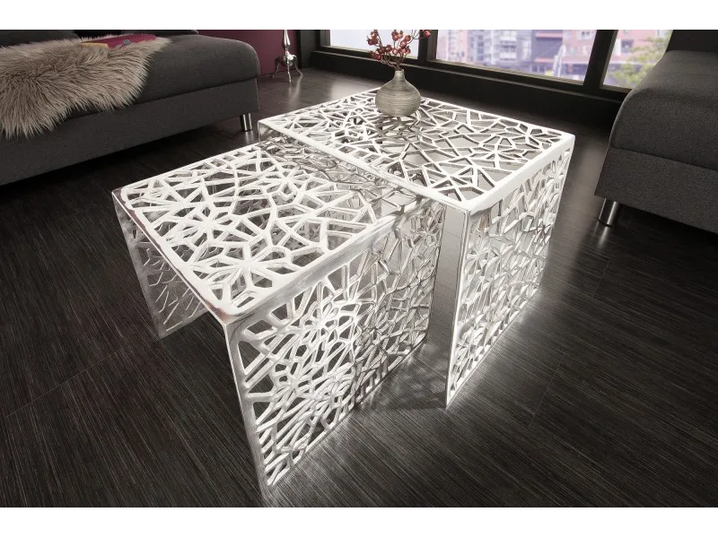 Ensemble de 2 tables basses faites à la main ABSTRACT 49cm argentées