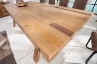 Table à manger en bois massif coloris naturel 240cm