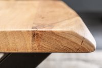 Table basse acacia 110cm coloris naturel en bois massif