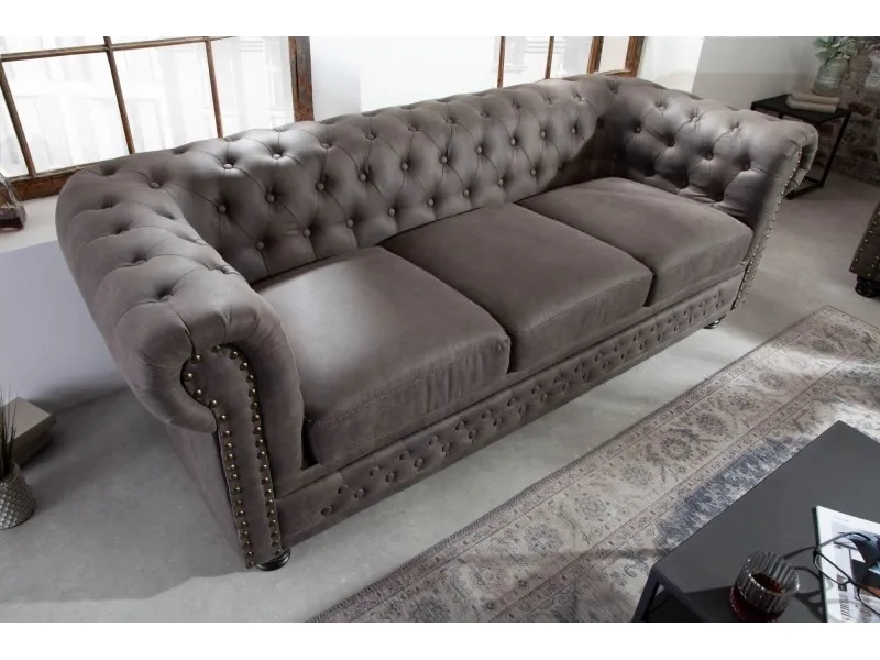 Canapé Chesterfield 3 places en microfibre vintage gris