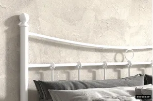 Lit pour adulte de 140x200 cm en métal coloris blanc 2
