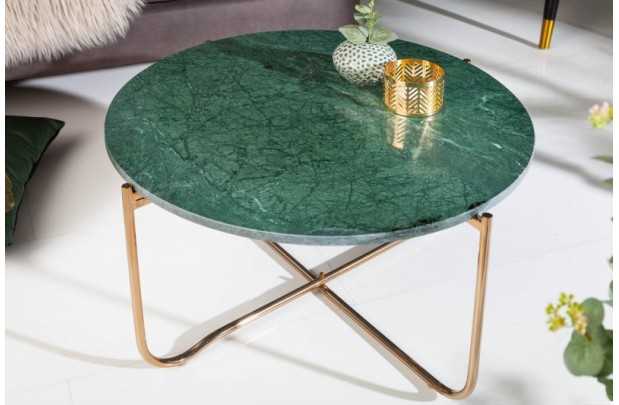 Table basse design en marbre coloris vert avec piétement en métal doré