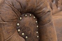 Canapé design chesterfield capitonné en simili cuir marron