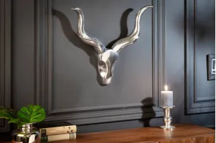 Trophée mural design tête de taureau peint argent