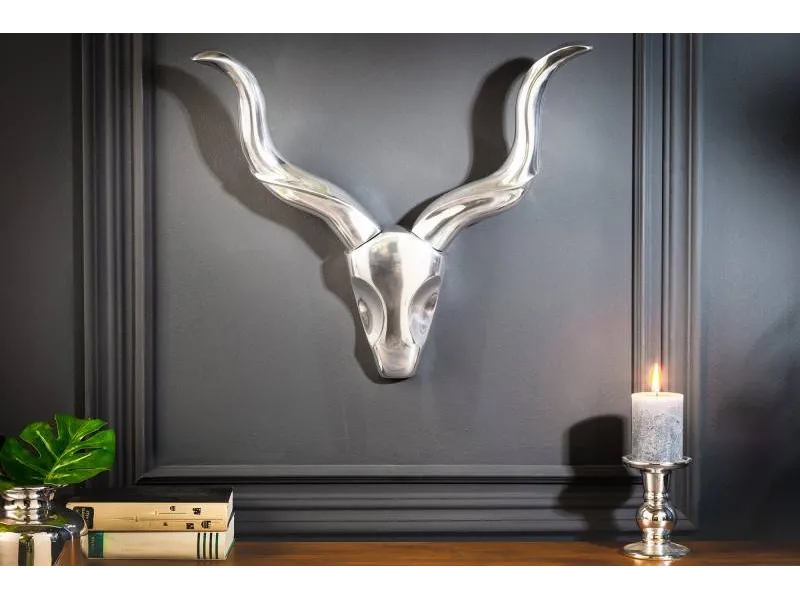 Trophée mural design tête de taureau peint argent