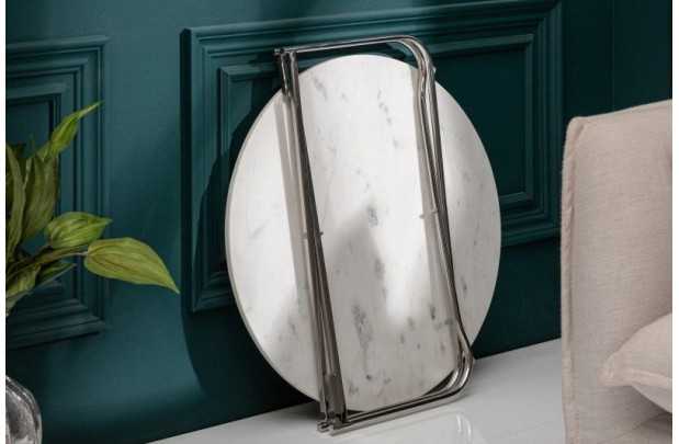Table basse design en marbre coloris blanc avec piétement en métal argenté
